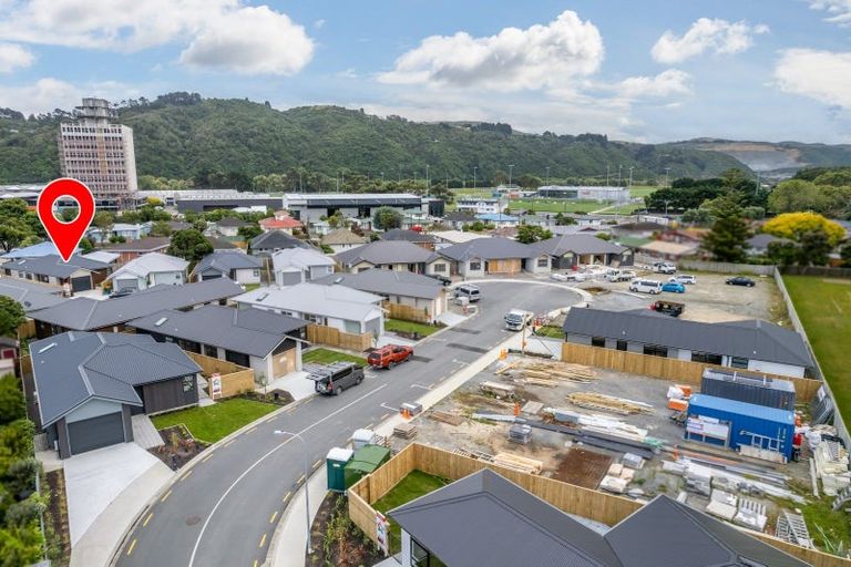 Photo of property in 8 Tarata Lane, Avalon, Lower Hutt, 5011