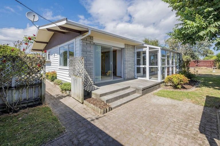 Photo of property in 27 Bell Street, Otaki, 5512