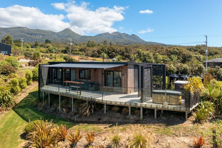 Photo of property in 1801 Mangorei Road, Mangorei, New Plymouth, 4371