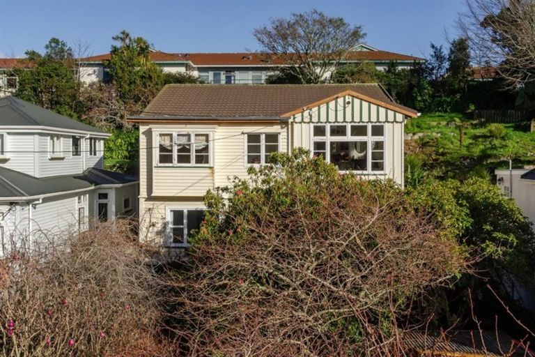 Photo of property in 30 Ponsonby Road, Karori, Wellington, 6012