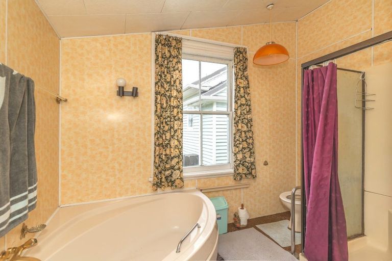 Photo of property in 49 Honi Taipua Street, Manakau, Levin, 5573