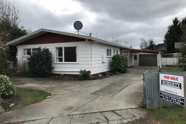 Photo of property in 9 Burgess Street, Pleasant Point, 7903