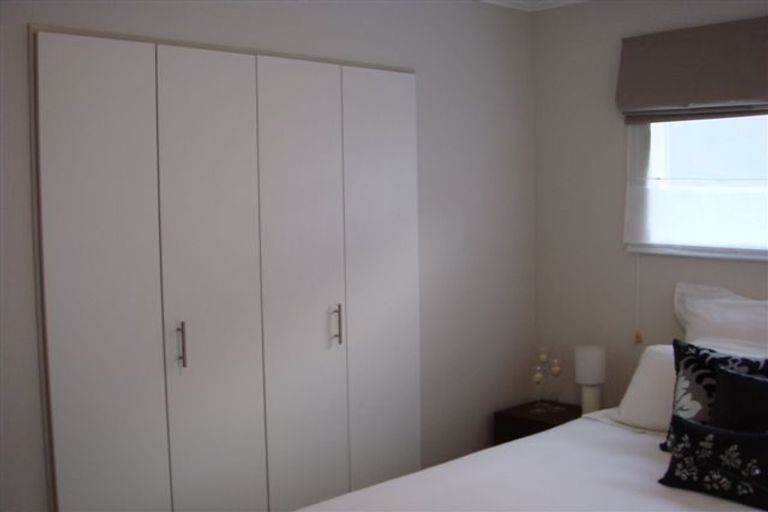 Photo of property in 1/49 Maungaraki Road, Korokoro, Lower Hutt, 5012