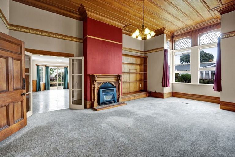 Photo of property in 58 Collins Street, Hawera, 4610