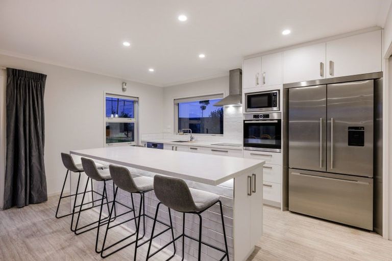 Photo of property in 7 Hoiho Place, Papamoa, 3118