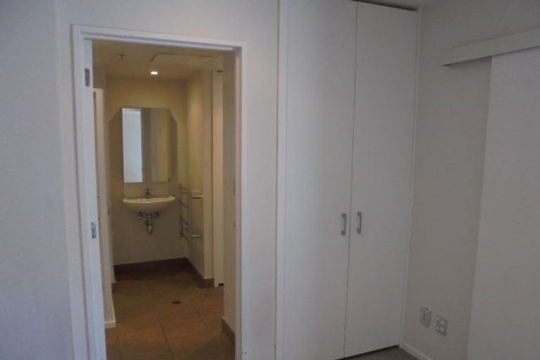 Photo of property in Soho Apartments, 419/74 Taranaki Street, Te Aro, Wellington, 6011