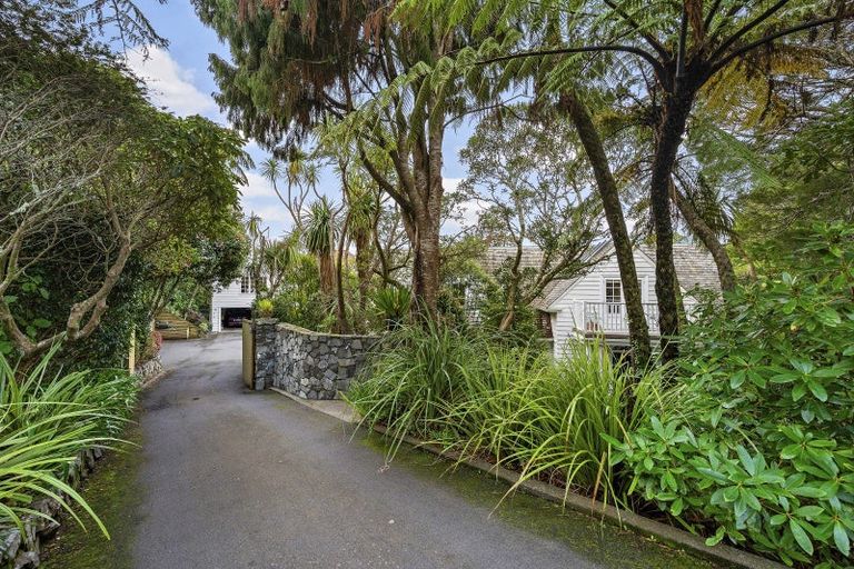 Photo of property in 14 Homewood Avenue, Karori, Wellington, 6012