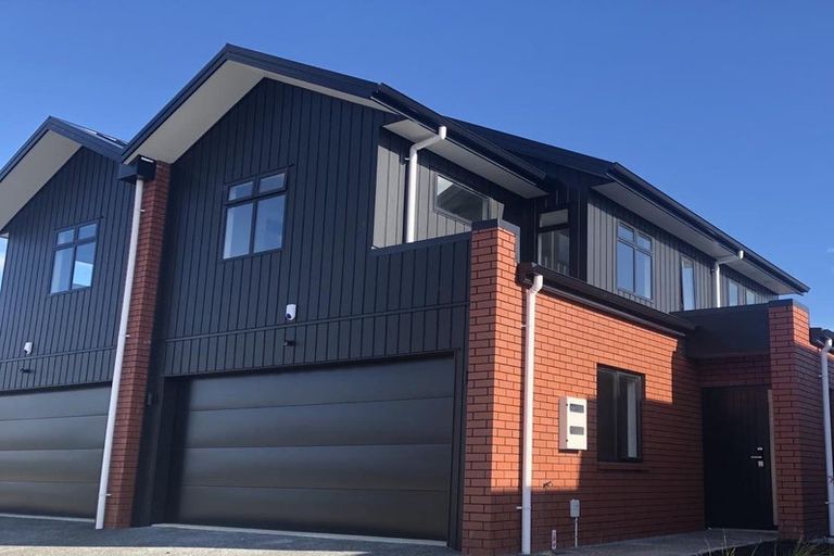 Photo of property in 5/15 Onukutara Place, Huntington, Hamilton, 3281