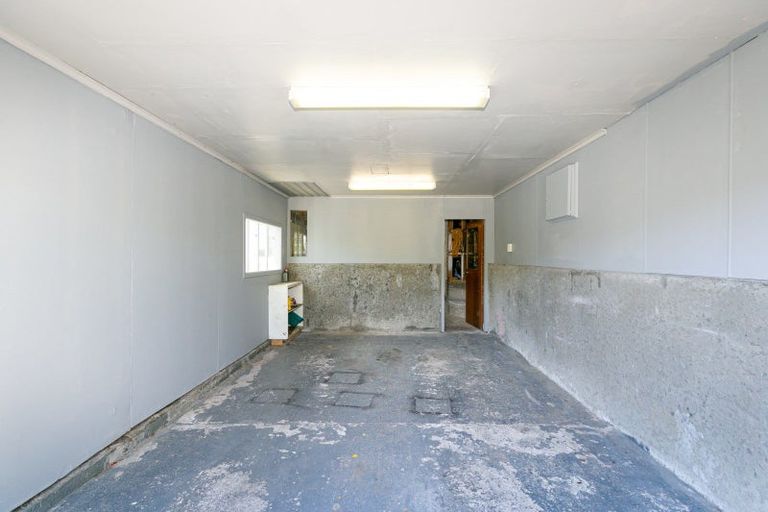 Photo of property in 63 Montreal Grove, Kingston, Wellington, 6021