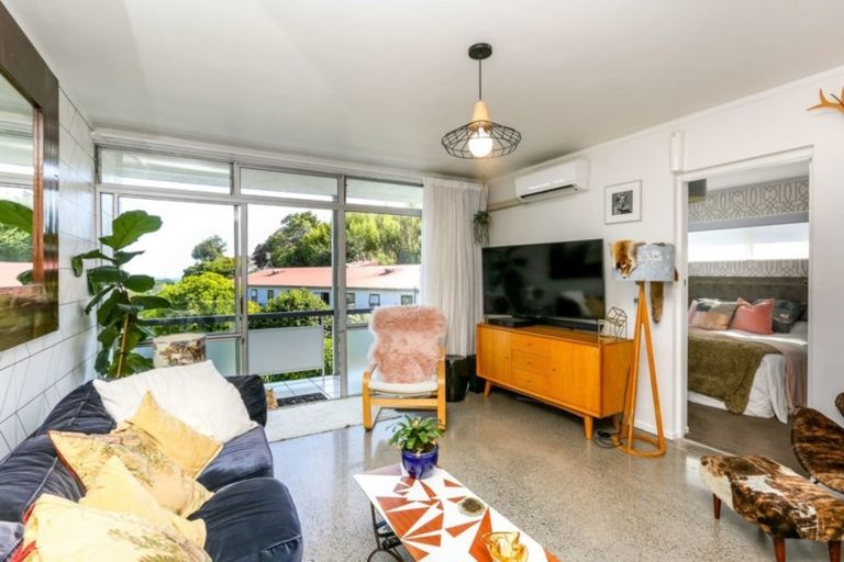 Photo of property in 11/75 Carrington Street, Lower Vogeltown, New Plymouth, 4310