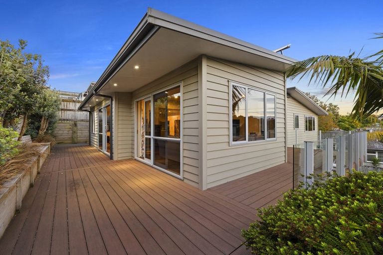 Photo of property in 3a Lorna Street, Lynmouth, New Plymouth, 4310