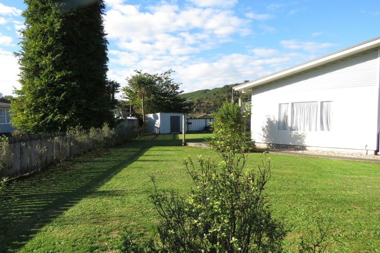 Photo of property in 77 Buller Road, Reefton, 7830