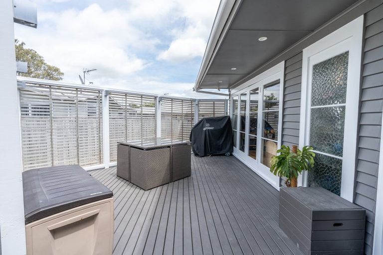 Photo of property in 16 Filmer Place, Melville, Hamilton, 3206