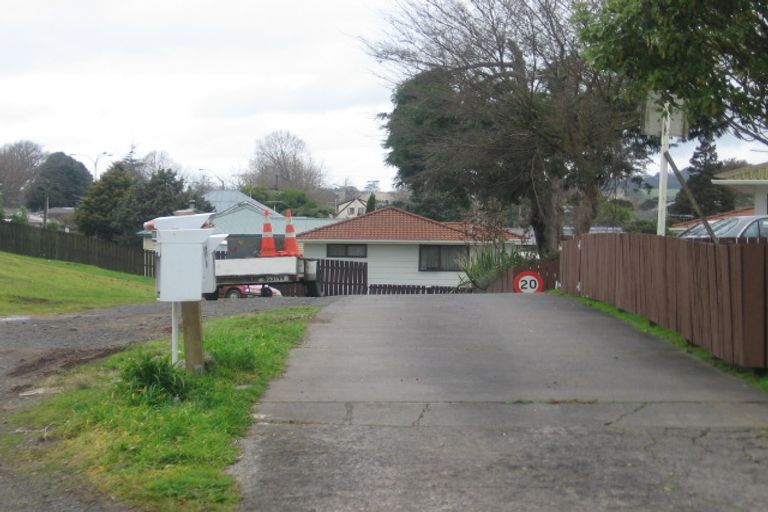Photo of property in 17a Pratt Street, Papakura, 2110