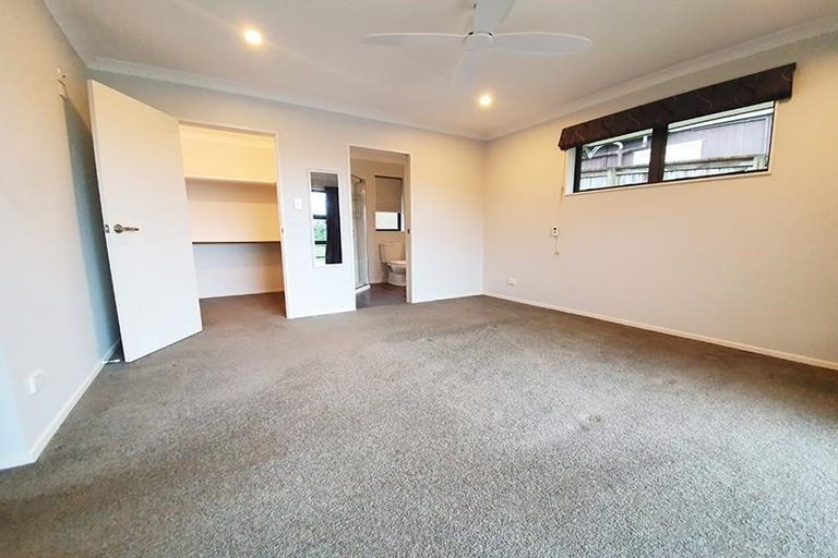 Photo of property in 5 Keven Road, Clarks Beach, Pukekohe, 2679