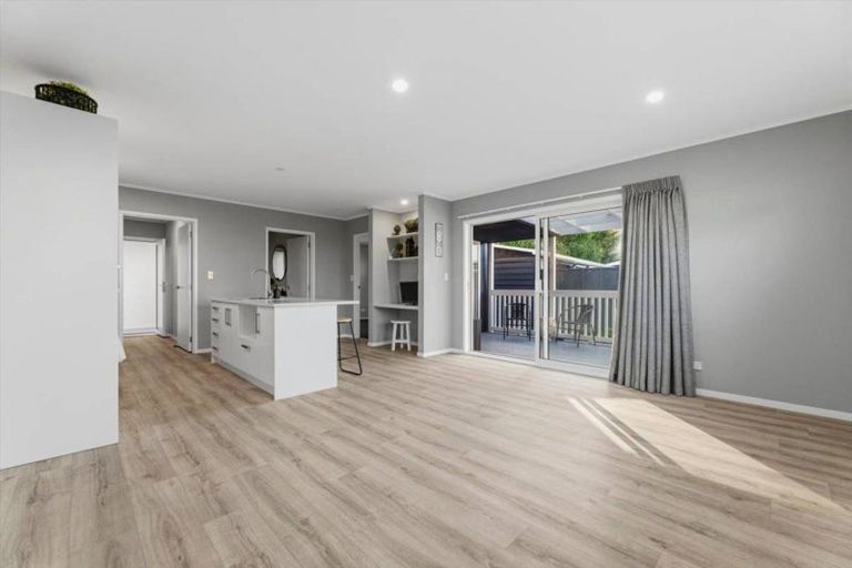 Photo of property in 111 Boucher Avenue, Te Puke, 3119