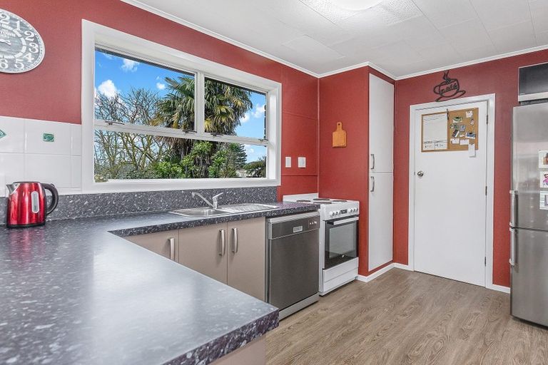 Photo of property in 80 Coronation Road, Morrinsville, 3300