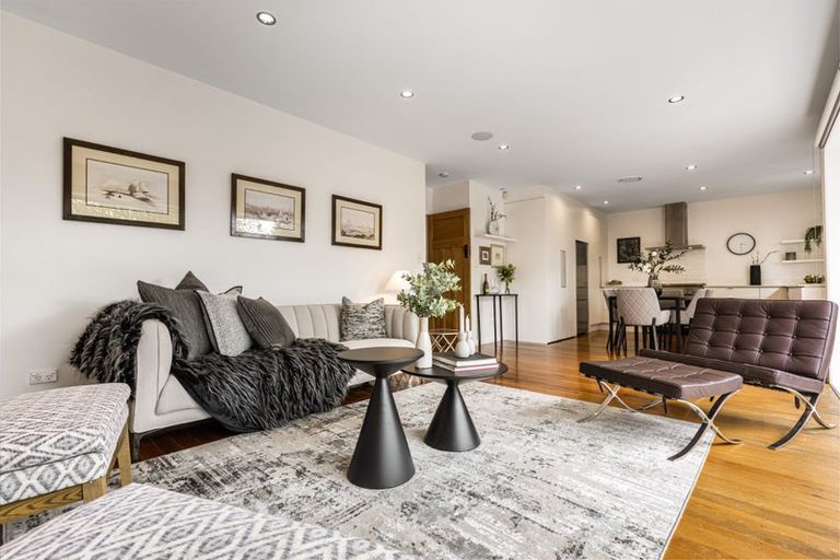 Photo of property in 19 Western Springs Road, Morningside, Auckland, 1021