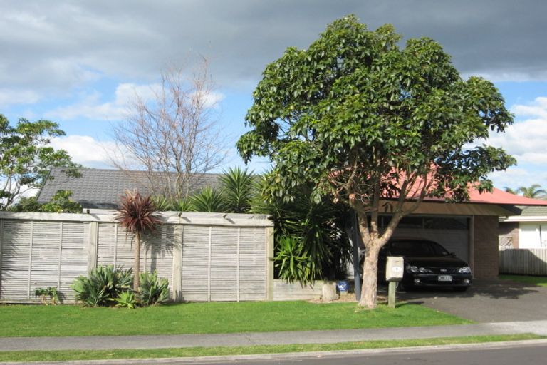 Photo of property in 9 Cloverlea Walk, Welcome Bay, Tauranga, 3112