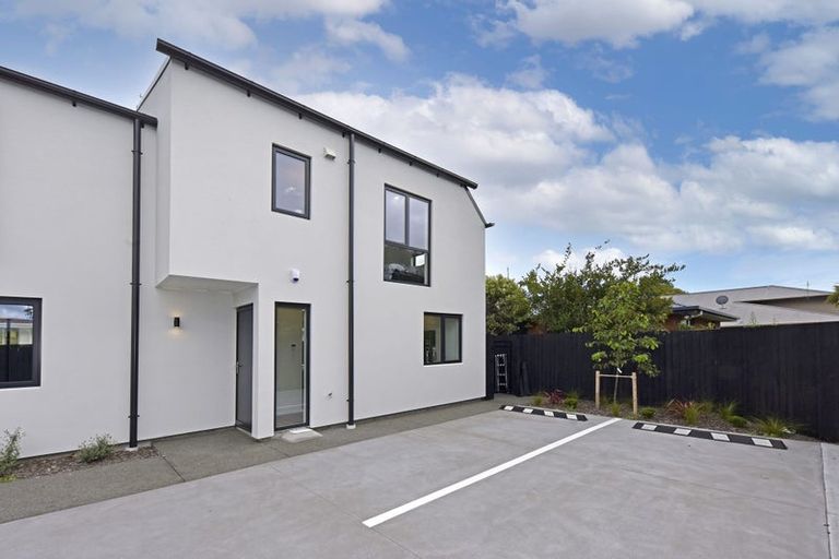 Photo of property in 4/515 Worcester Street, Linwood, Christchurch, 8011