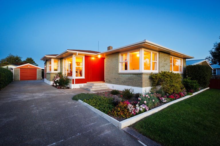 Photo of property in 49 Anakiwa Street, Kelvin Grove, Palmerston North, 4414
