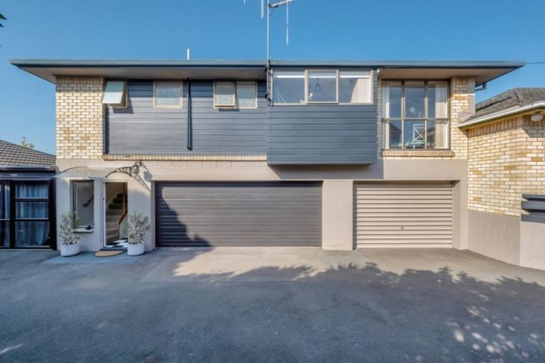 Photo of property in 2/33 Golf Road, Mount Maunganui, 3116