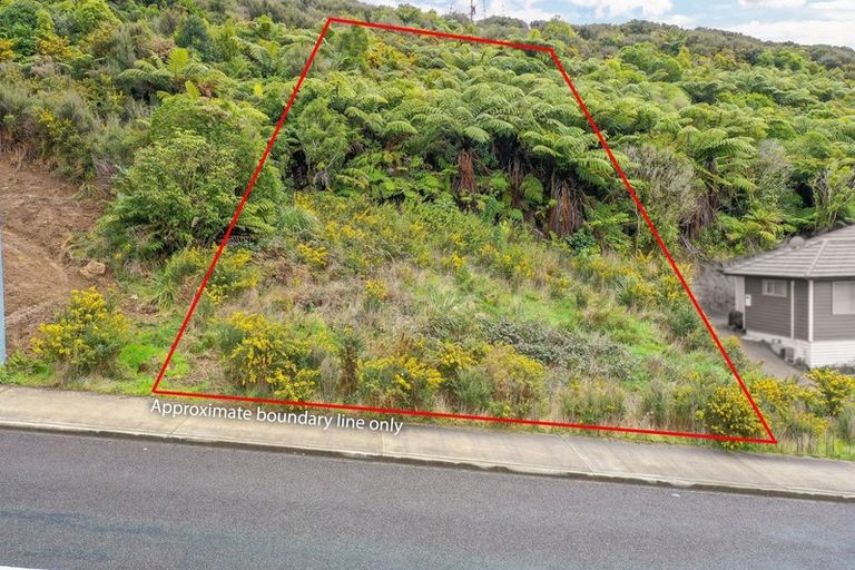 Photo of property in 64 Riverstone Drive, Riverstone Terraces, Upper Hutt, 5018