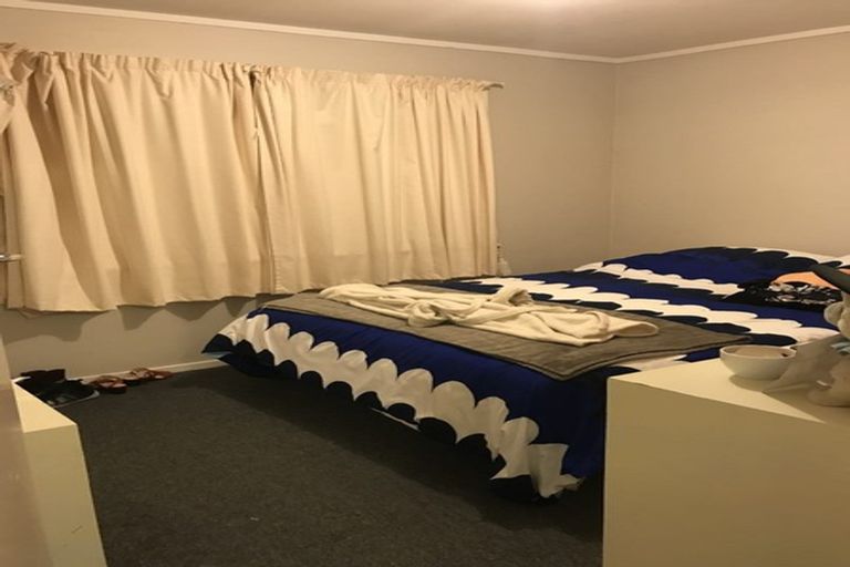 Photo of property in 177 Stokes Valley Road, Stokes Valley, Lower Hutt, 5019