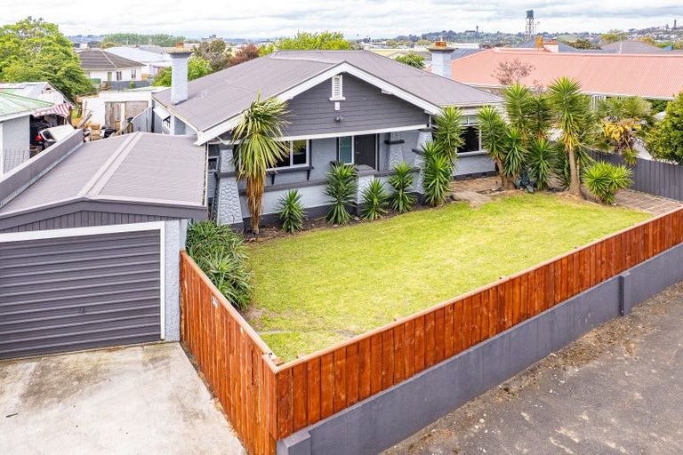 Photo of property in 52 Liffiton Street, Gonville, Whanganui, 4500