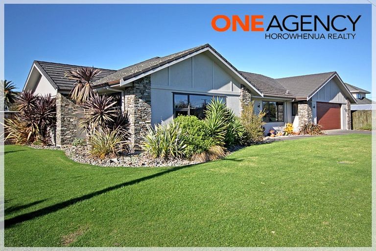 Photo of property in 5 Ferry Street, Foxton Beach, Foxton, 4815