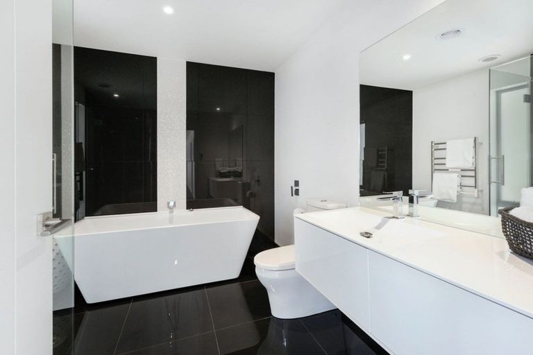 Photo of property in 89 Woburn Road, Woburn, Lower Hutt, 5010