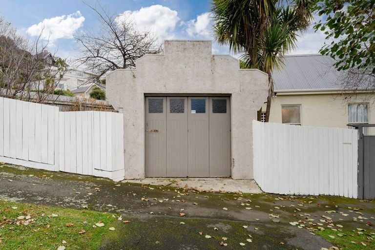 Photo of property in 30 Hobson Street, Saint Clair, Dunedin, 9012