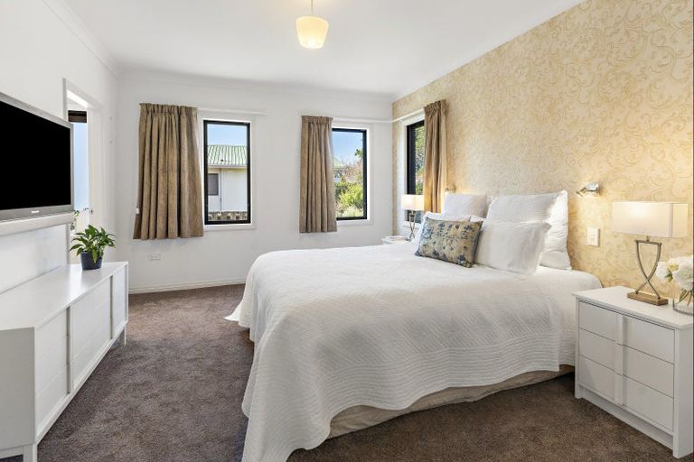 Photo of property in 51 Reading Street, Greytown, 5712