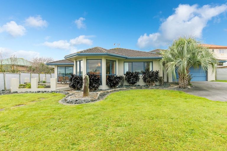 Photo of property in 14 Pointon Glade, Grandview Heights, Hamilton, 3200