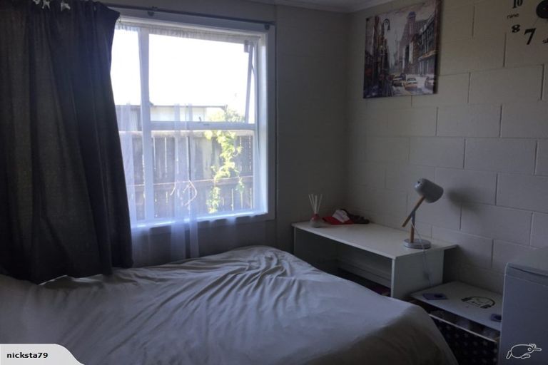 Photo of property in 16 Hua Street, Bell Block, New Plymouth, 4312