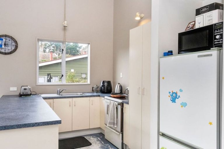 Photo of property in 12b Rinaldi Avenue, The Pines Beach, 7630