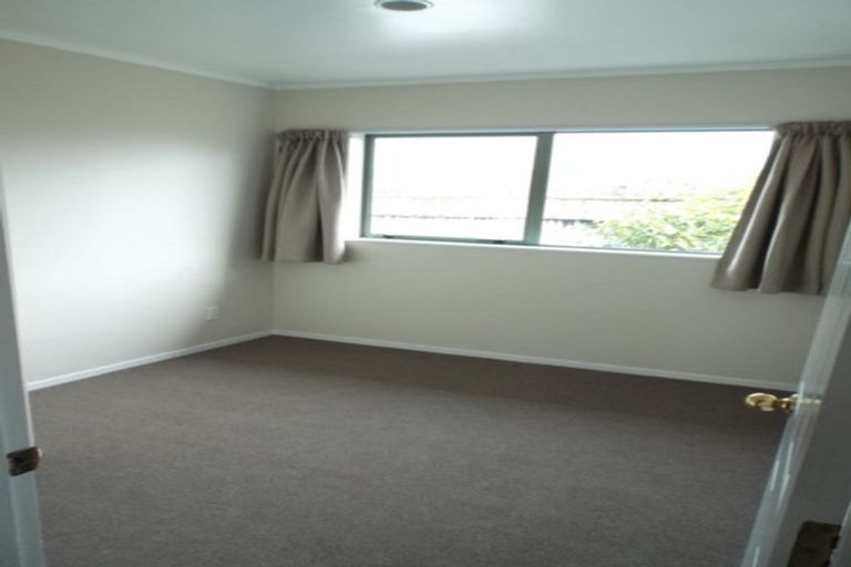 Photo of property in 1a Benton Place, Manurewa, Auckland, 2102