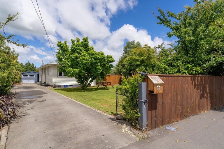 Photo of property in 77 Kent Street, Carterton, 5713