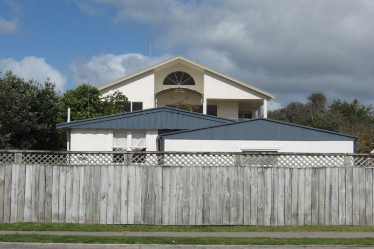 Photo of property in 266b Papamoa Beach Road, Papamoa Beach, Papamoa, 3118