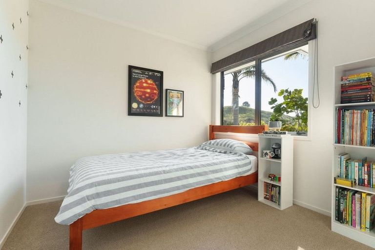 Photo of property in 190 Ballintoy Park Drive, Welcome Bay, Tauranga, 3175