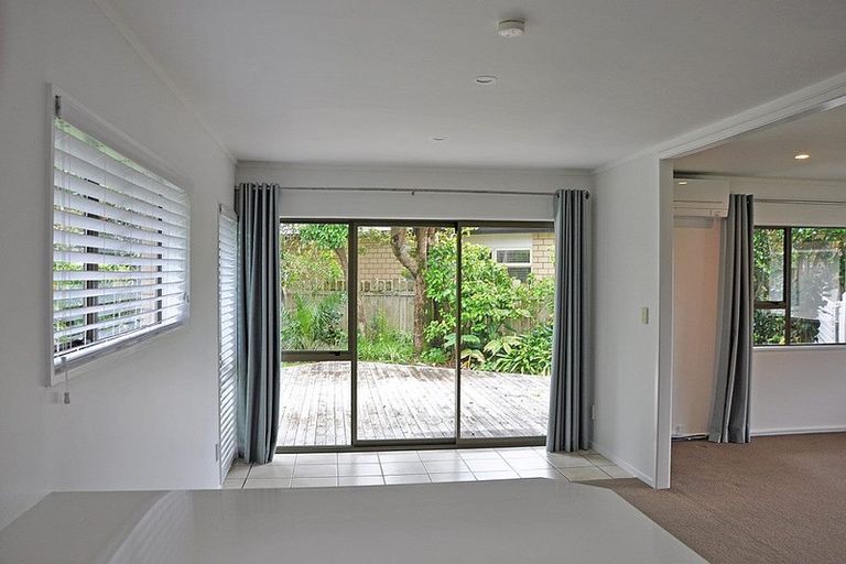 Photo of property in 11 Manuka Street, Orewa, 0931