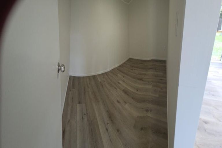 Photo of property in 39 Cosgrave Road, Papakura, 2110