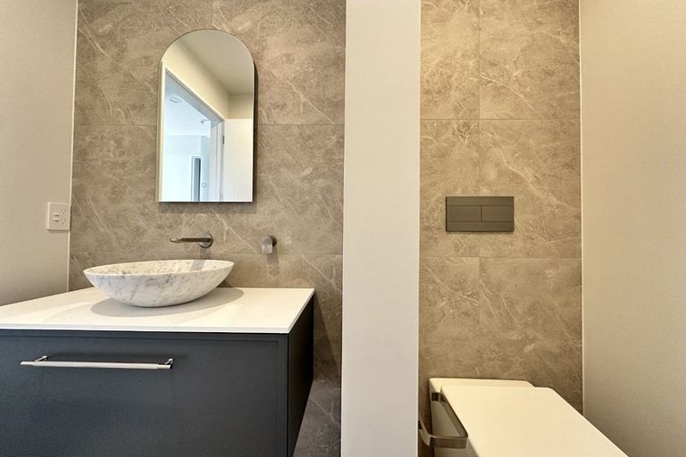 Photo of property in 17c Kirkwood Avenue, Upper Riccarton, Christchurch, 8041