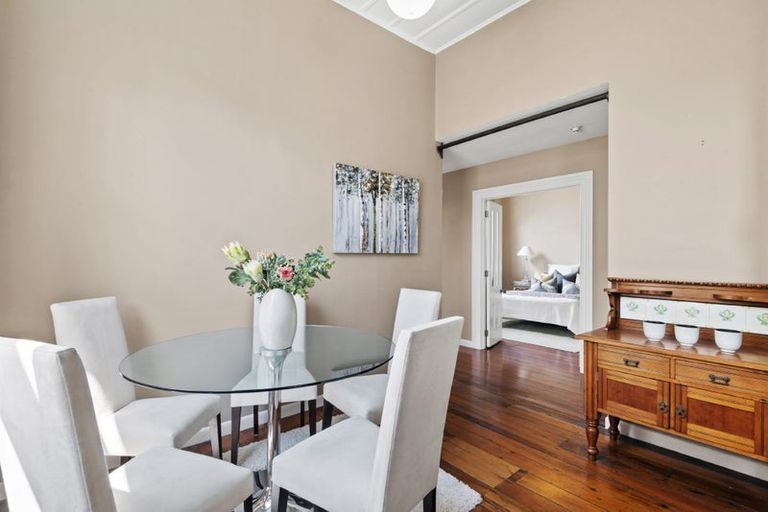 Photo of property in 13 Anne Street, Devonport, Auckland, 0624