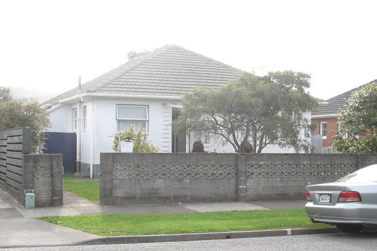 Photo of property in 57 Oxford Terrace, Epuni, Lower Hutt, 5011