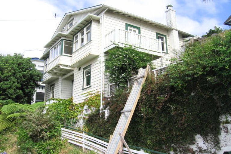 Photo of property in 9 Frandi Street, Thorndon, Wellington, 6011