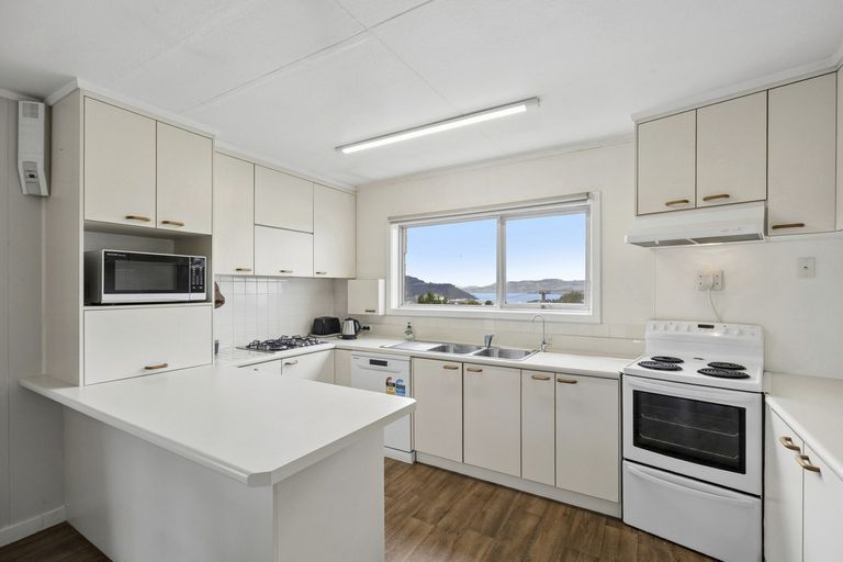 Photo of property in 2 Mccrea Street, Mornington, Dunedin, 9011