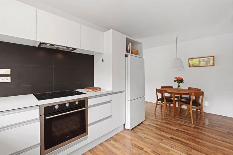 Photo of property in 29a Truro Street, Sumner, Christchurch, 8081