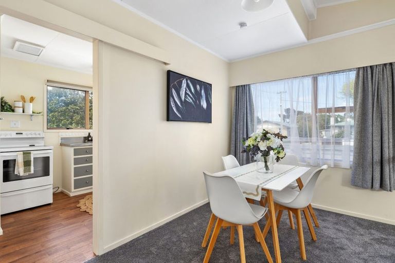 Photo of property in 73 Brandon Street, Featherston, 5710