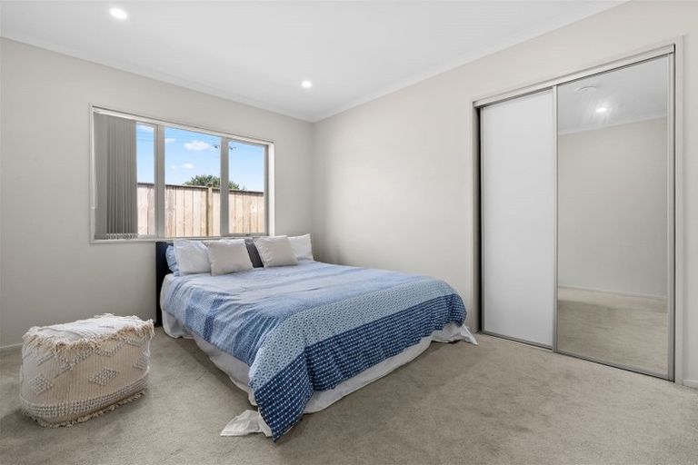 Photo of property in 208 Clevedon Road, Papakura, 2110